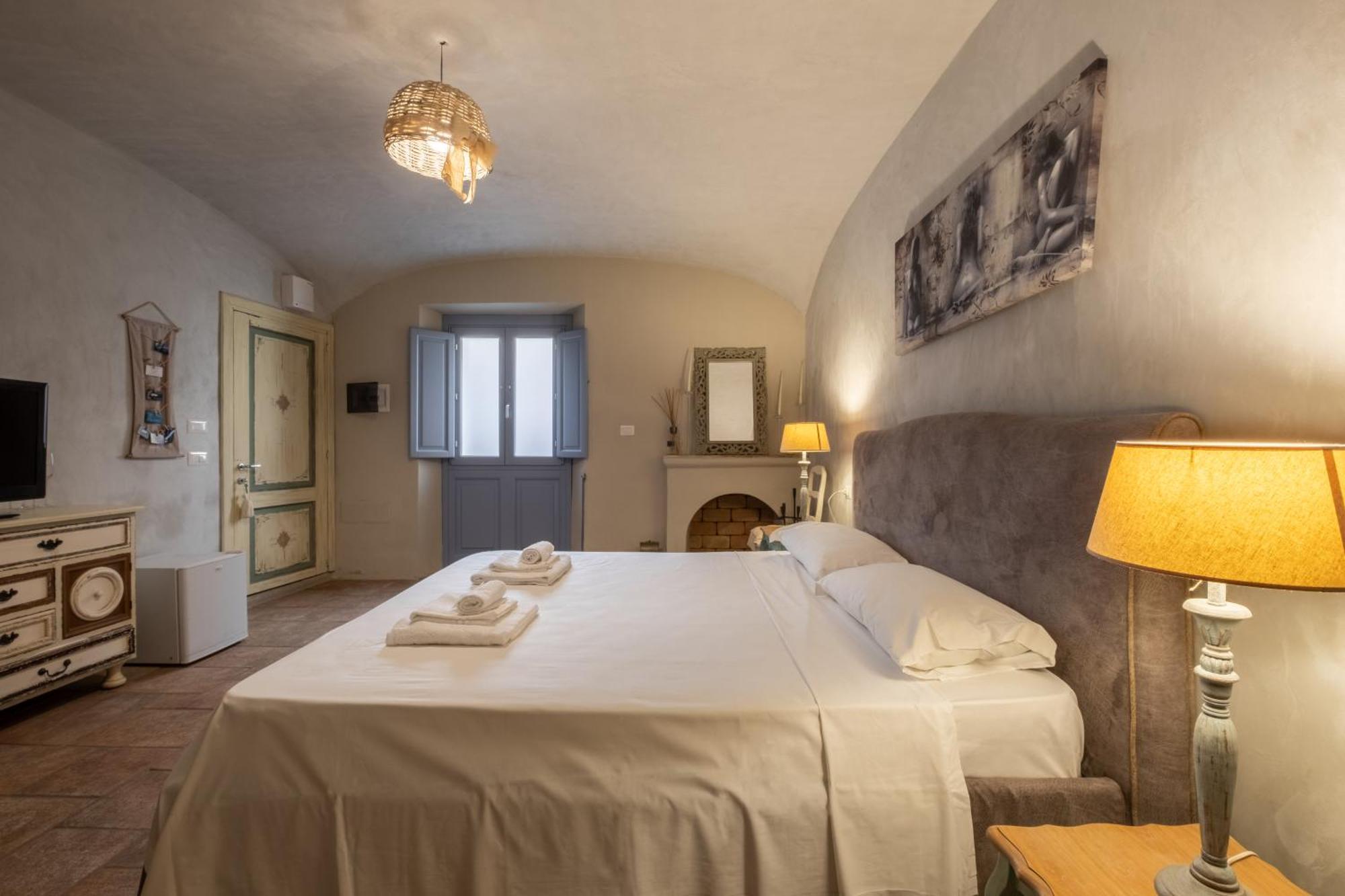 Dimoras Dimore Nel Cuore Di Gasthof Olbia